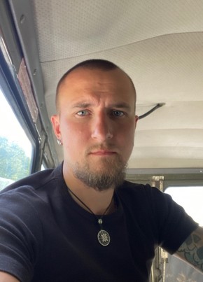 Илья, 34, Россия, Кириши