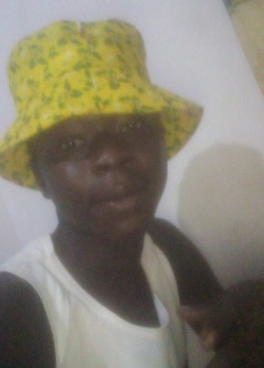BeBa, 20, Republic of The Gambia, Bathurst