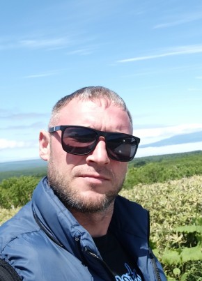 Владимр из Южно-Сахалинска 37 лет