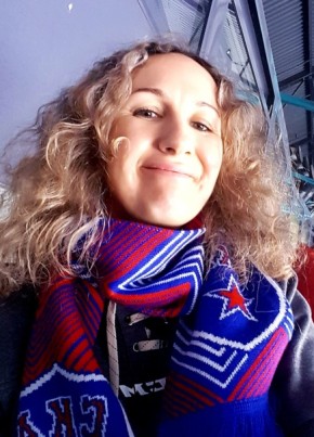 Алена, 37, Россия, Санкт-Петербург