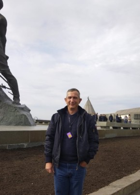 Андрей из Темрюка 46 лет