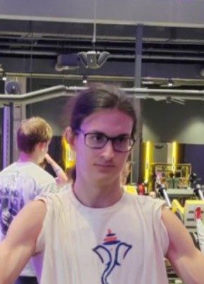Женя из Amsterdam 19 лет