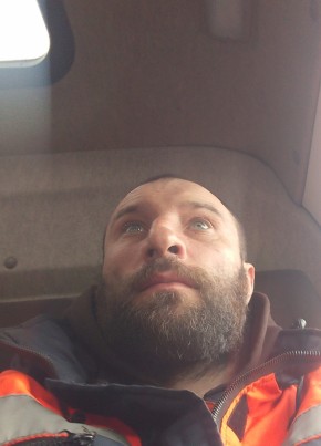 Andrey, 32, Belarus, Minsk