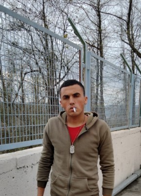 Ahmet, 24, Türkiye Cumhuriyeti, Medrese