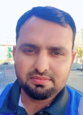 Qamar Shehzad из Singapore 32 года