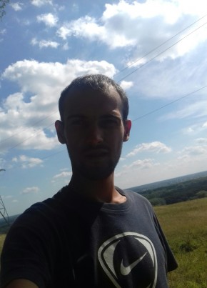 Александр, 31, Україна, Лисичанськ