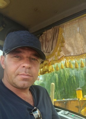 Виктор