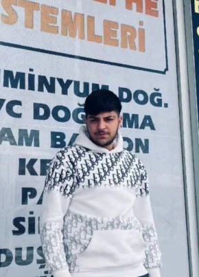 Furkan из Sancaktepe 25 лет