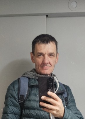 Андрей из Москвы 51 год