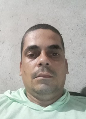 Leonardo Lopes D, 34, República Federativa do Brasil, Moreno