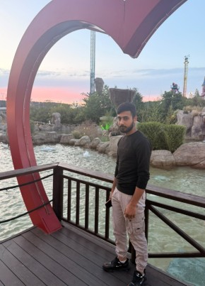 ثائر ثائر из Warszawa 22 года