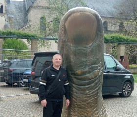Yurii, 45, Koeln