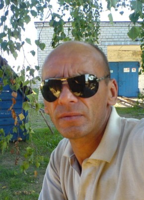 Макс из Салігорска 37 лет