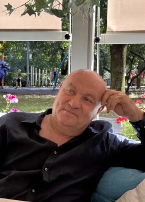 Юрий из Москвы 59 лет