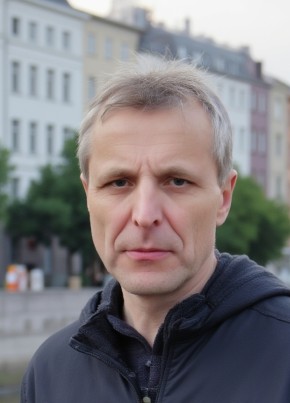 Ilya, 59, Russia, Saint Petersburg