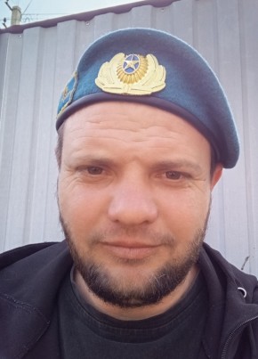 Александр из Алматы 36 лет