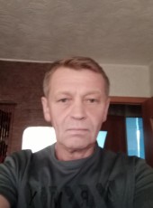 Yuriy, 52, Russia, Novosibirsk