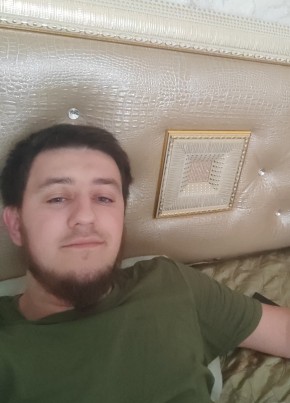 Beslan Tazov из Нальчика 24 года