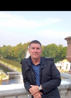 Иванов Иван Иван из Омска 52 года