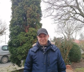 Robot, 58, Bielefeld