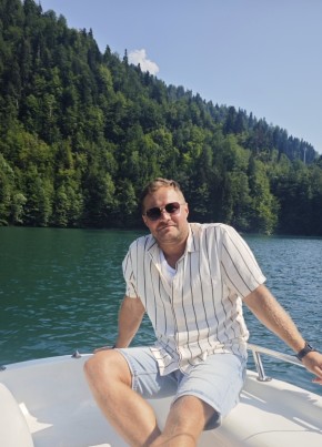 Artem, 35, Italy, Vignate