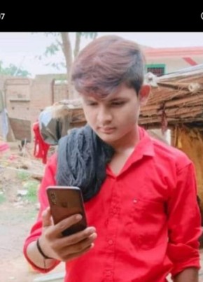 Ashif Ansari, 20, India, Mauganj