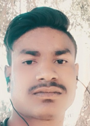 Govind Kotwar, 21, India, Pandharpur