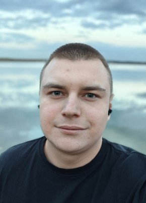 Андрей из Екатеринбурга 25 лет