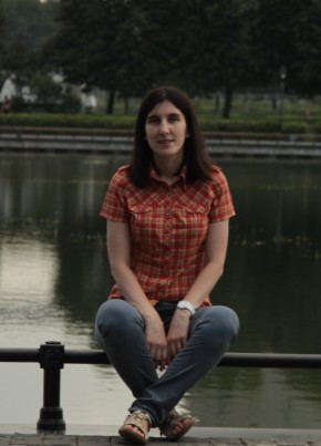 Диана, 35, Россия, Саратов