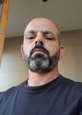 سيف из القاهرة 43 года