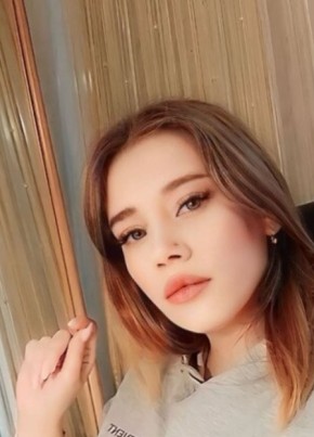 Елена, 23, Россия, Иваново