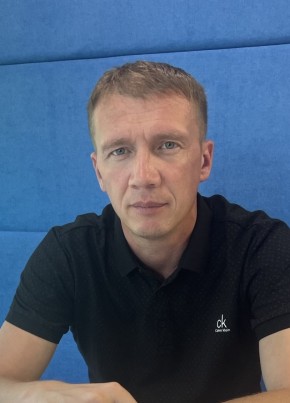 Илья из Ижевска 46 лет