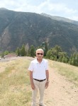 Abduvakhob, 65, Tashkent