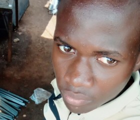 Jonathan, 20, Kampala