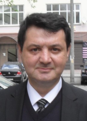 Денис из Краснодара 52 года