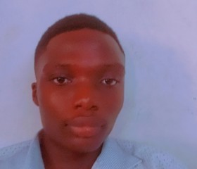 William, 20, Medina Estates