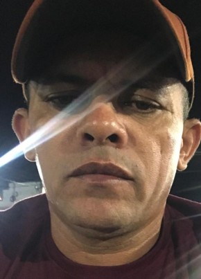 Vitoriano santos из Currais Novos 28 лет