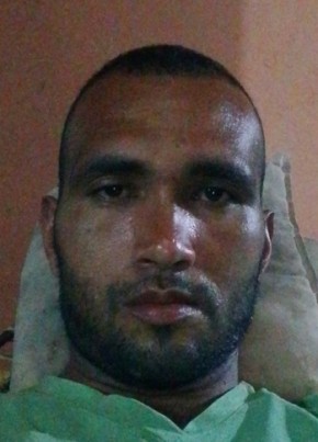 Oscar Antonio Fl из Washington D.C. 32 года
