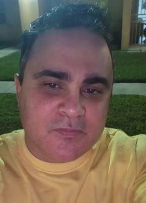 Roly, 42, United States of America, Fountainbleau