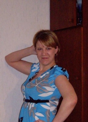 Елена, 42, Россия, Волосово