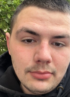 Aleksa из Београда 24 года