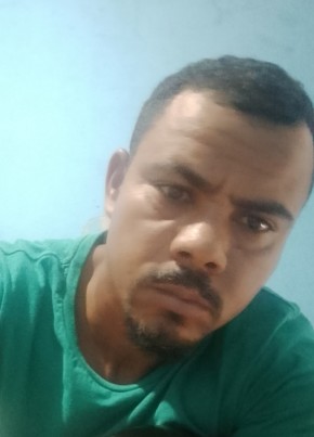 Adriano из Aracaju 40 лет