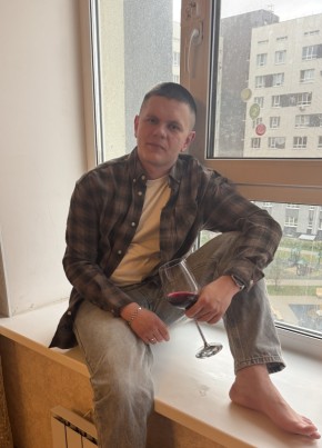 Денис из Верхнего Мамона 27 лет