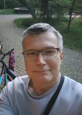 Виталий из Химки 45 лет