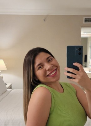 Sara из Caucaia 22 года