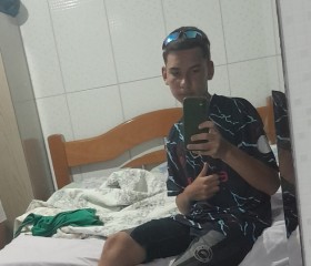 Lucas, 19 лет, Curitibanos