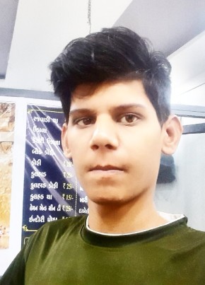 Balveer, 19, India, Borivali