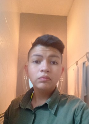 J Jj, 21, Estados Unidos Mexicanos, Coacalco de Berriozával