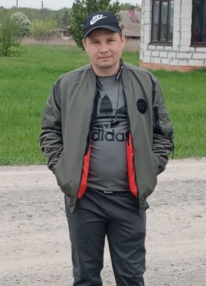 Александр из Мегиона 37 лет