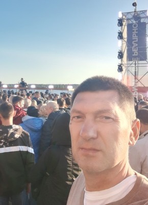 Артем из Барнаула 45 лет